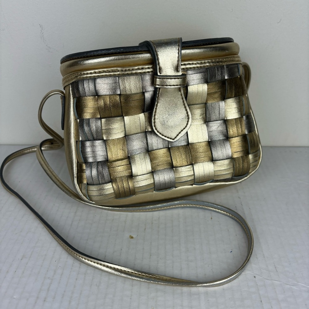 Saddle River woven metallic leather crossbody bag-snap top closure